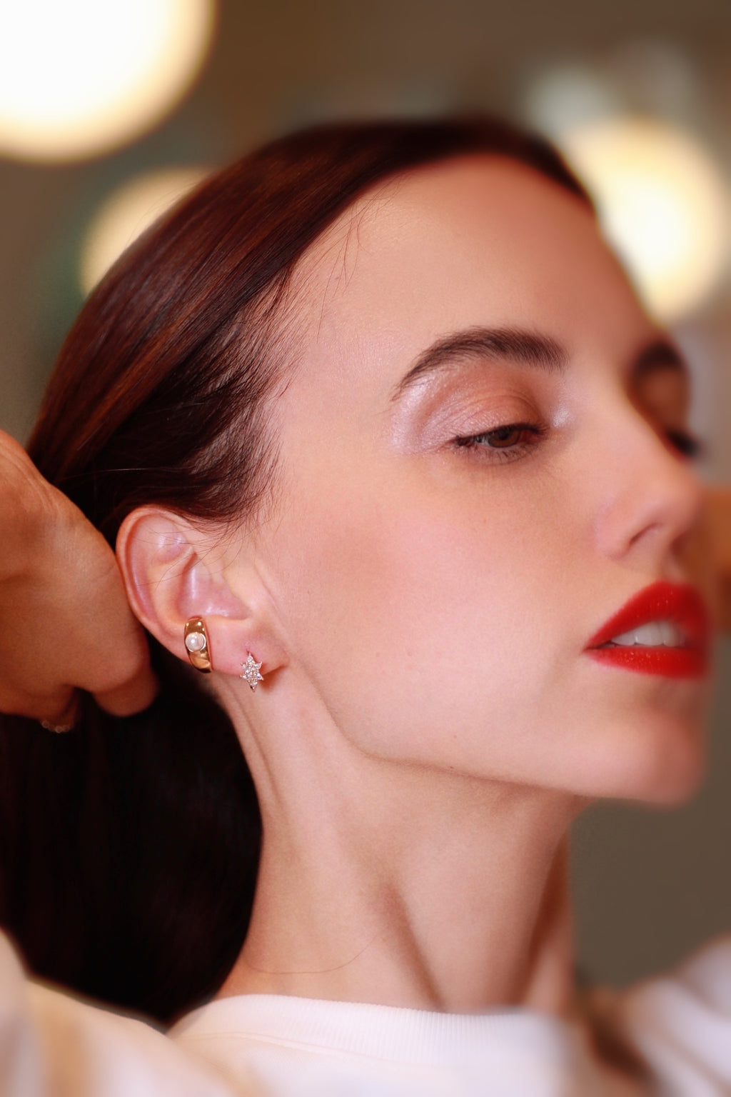Pearl Orbit Earcuff